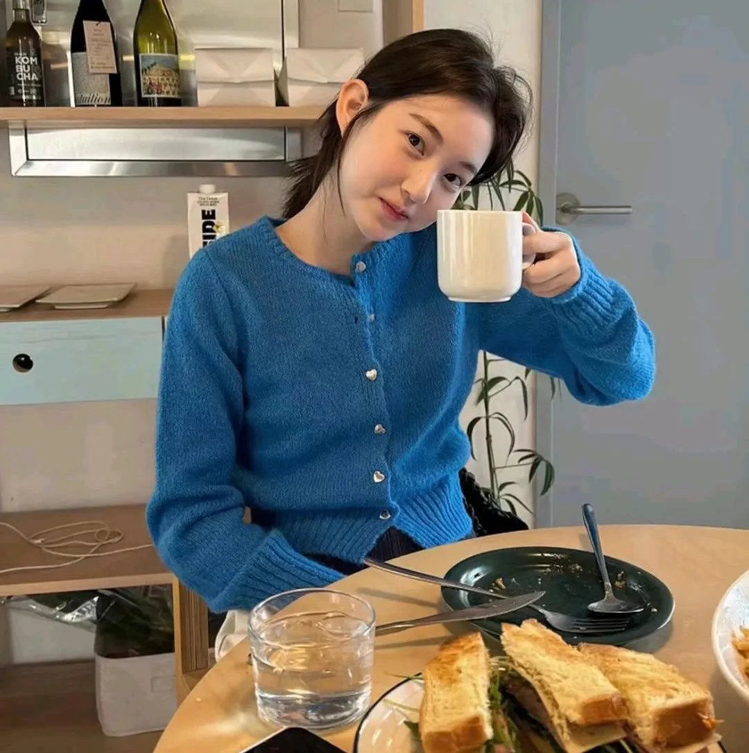 村里来了个直播女神